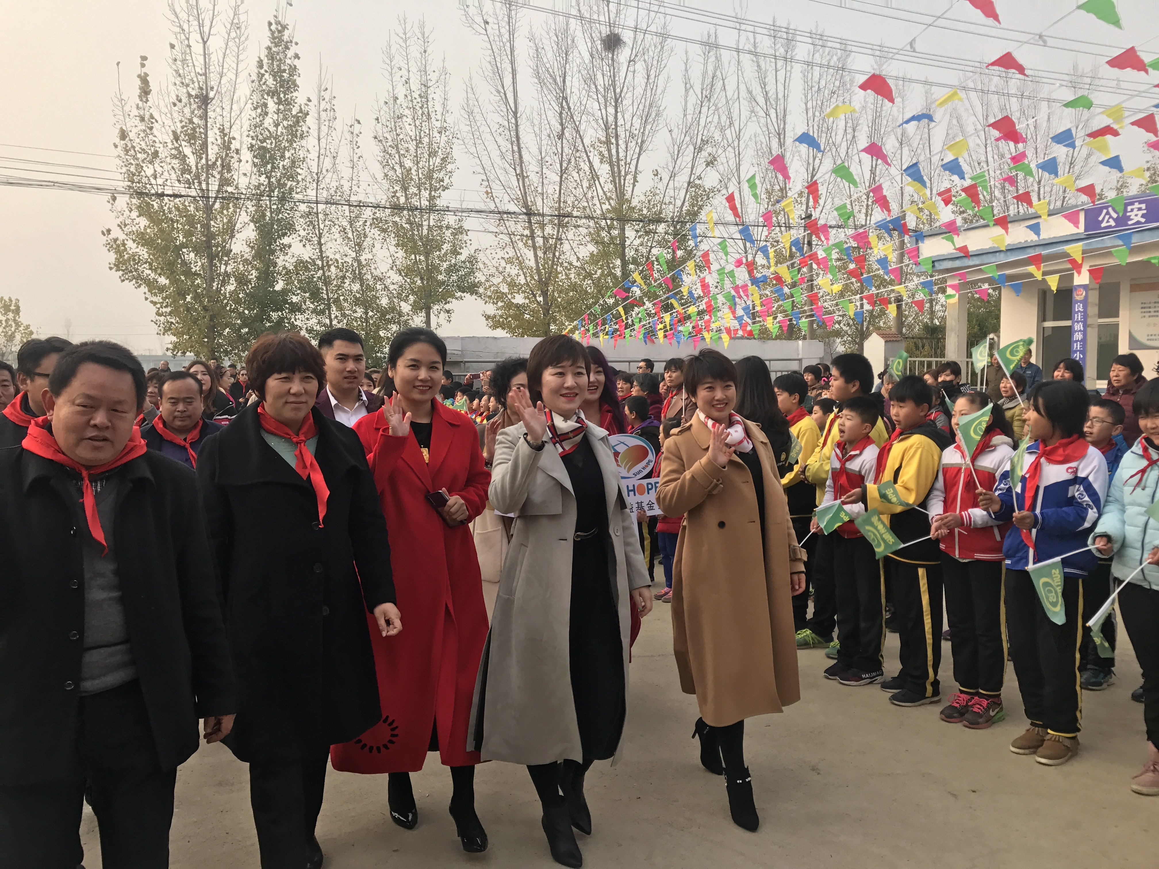 第183所 泰安市岱岳区良庄镇米兰体育平台官方网站-米兰(中国)
李娜小学