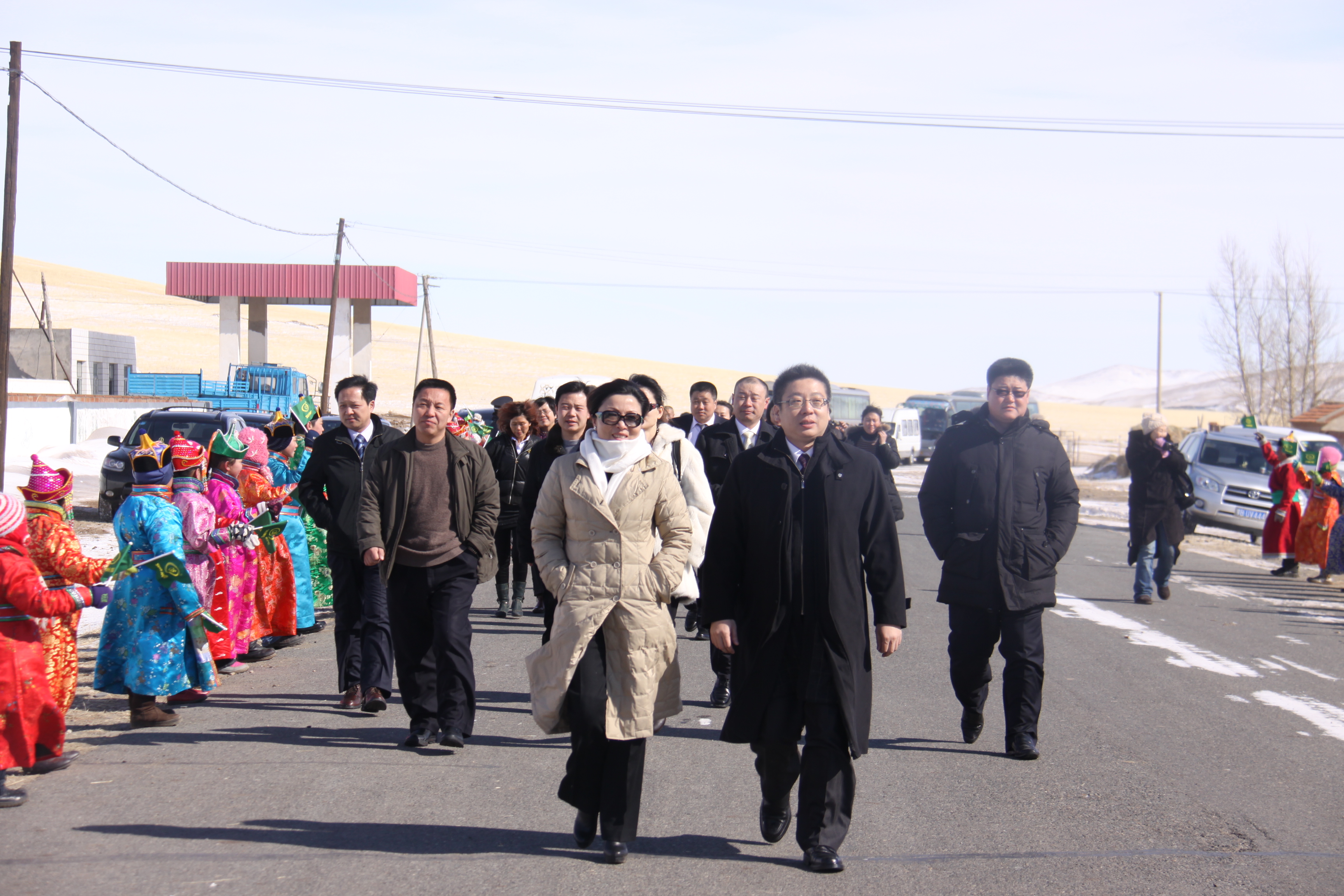 第10所 赤峰市巴彦高勒米兰体育平台官方网站-米兰(中国)
公益小学