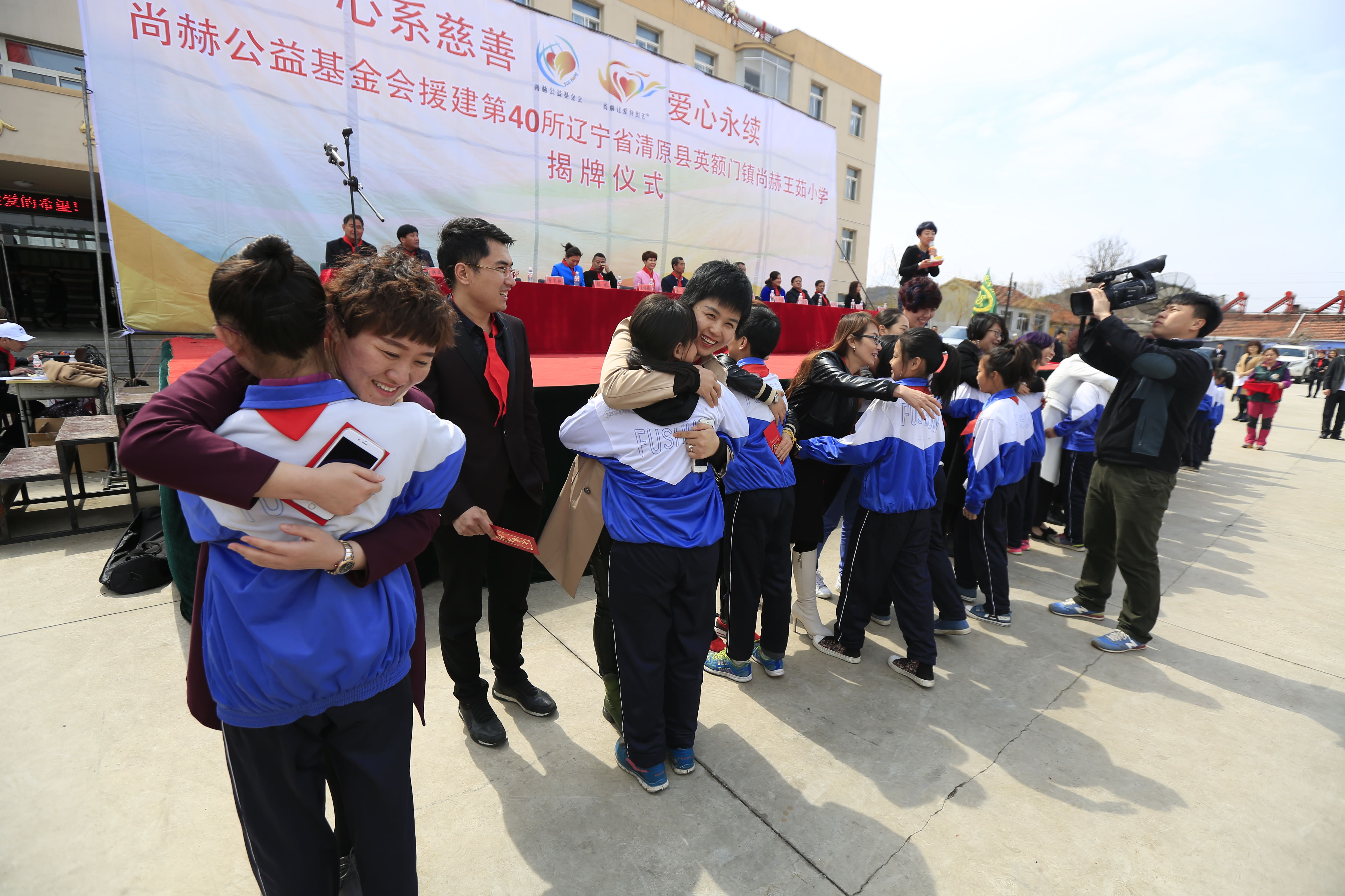 第40所 清原县英额门镇米兰体育平台官方网站-米兰(中国)
王茹小学