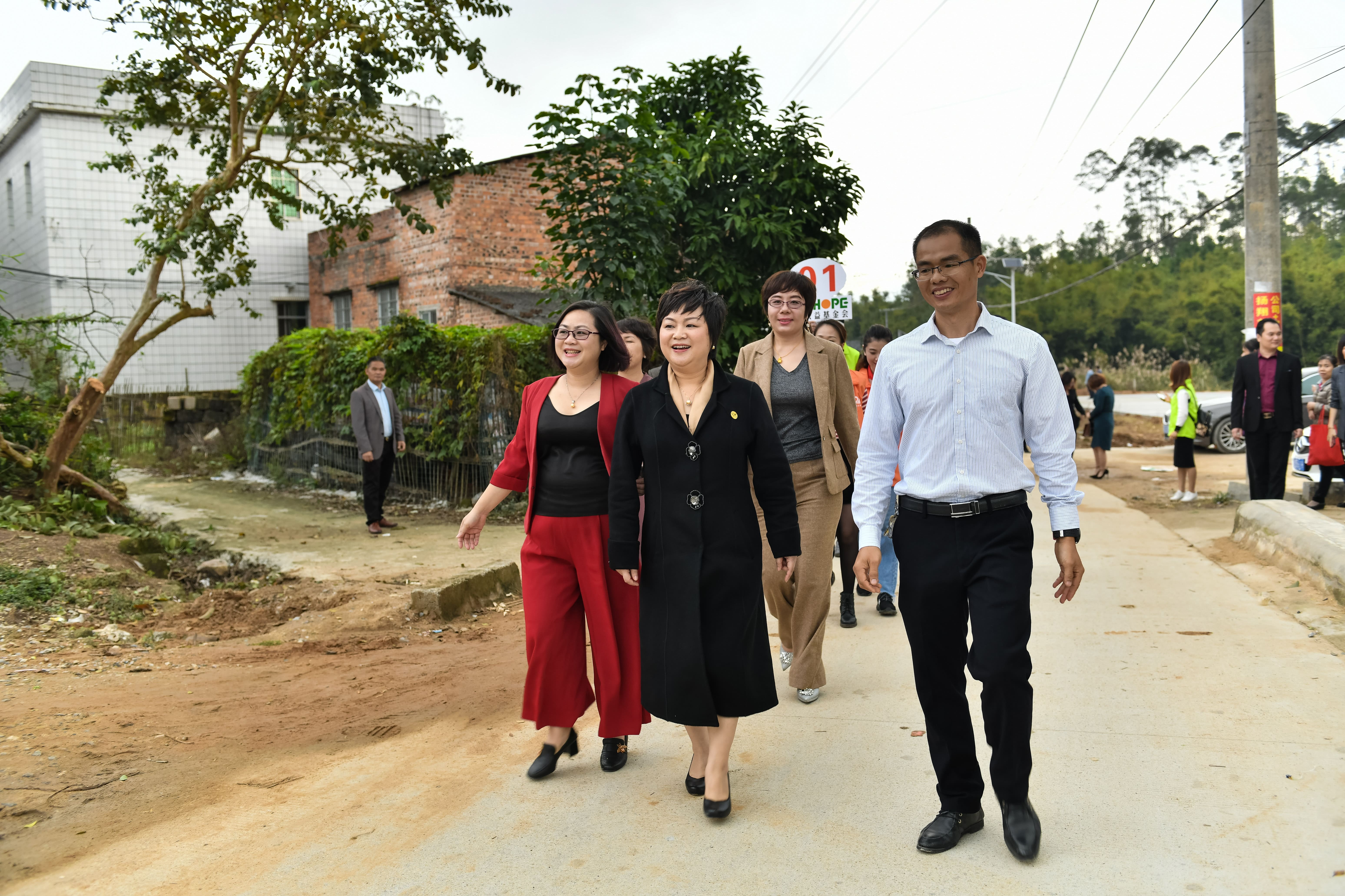 第184所  南宁市宾阳县思陇镇昆仑村米兰体育平台官方网站-米兰(中国)
韦玲小学